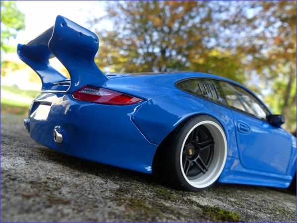 1:18 Porsche 911 (997) Old & New Body mit Vossen KV1 & inkl. OVP